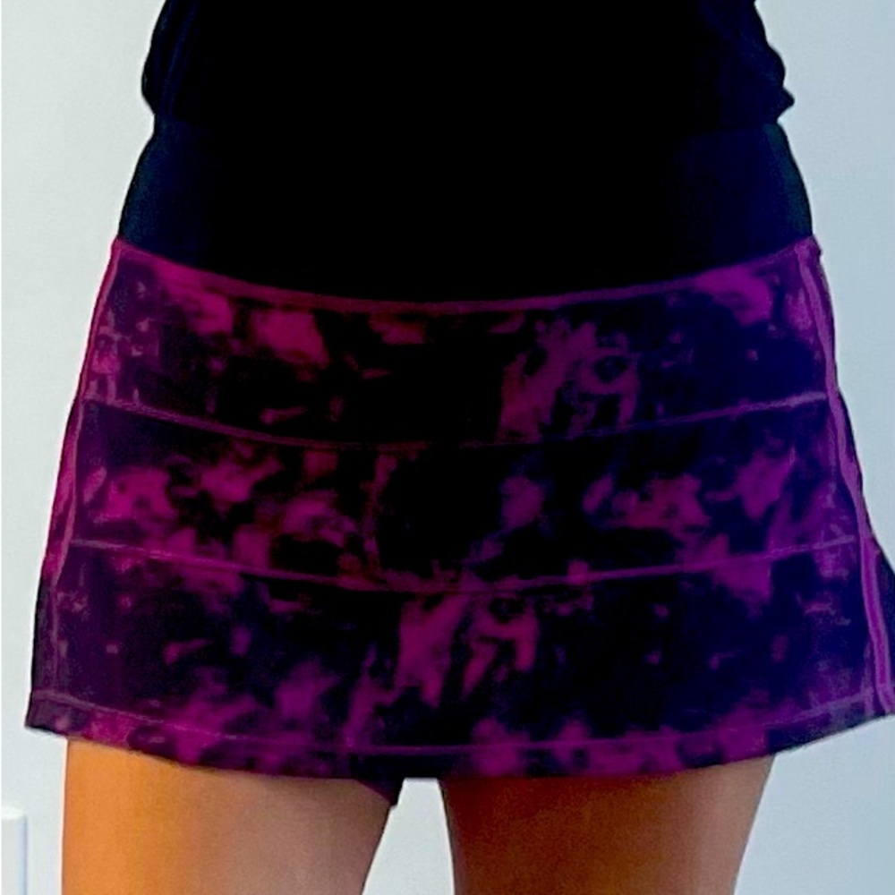 Lululemon skirt/skort, tennis/run.